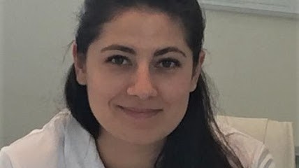 Dr Roxana SAROV, Dermatologue à Angers