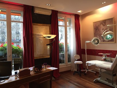 Stephane AUROY, Dermatologue à Paris 06