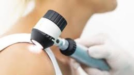 Dr Feriel Boukari, Dermatologue à Nice